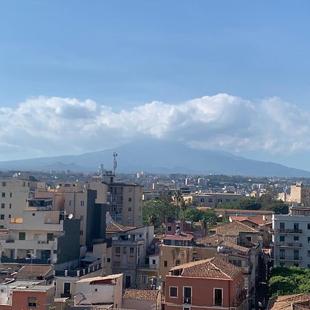 Penthouse Garibaldi Apartment Катания Екстериор снимка