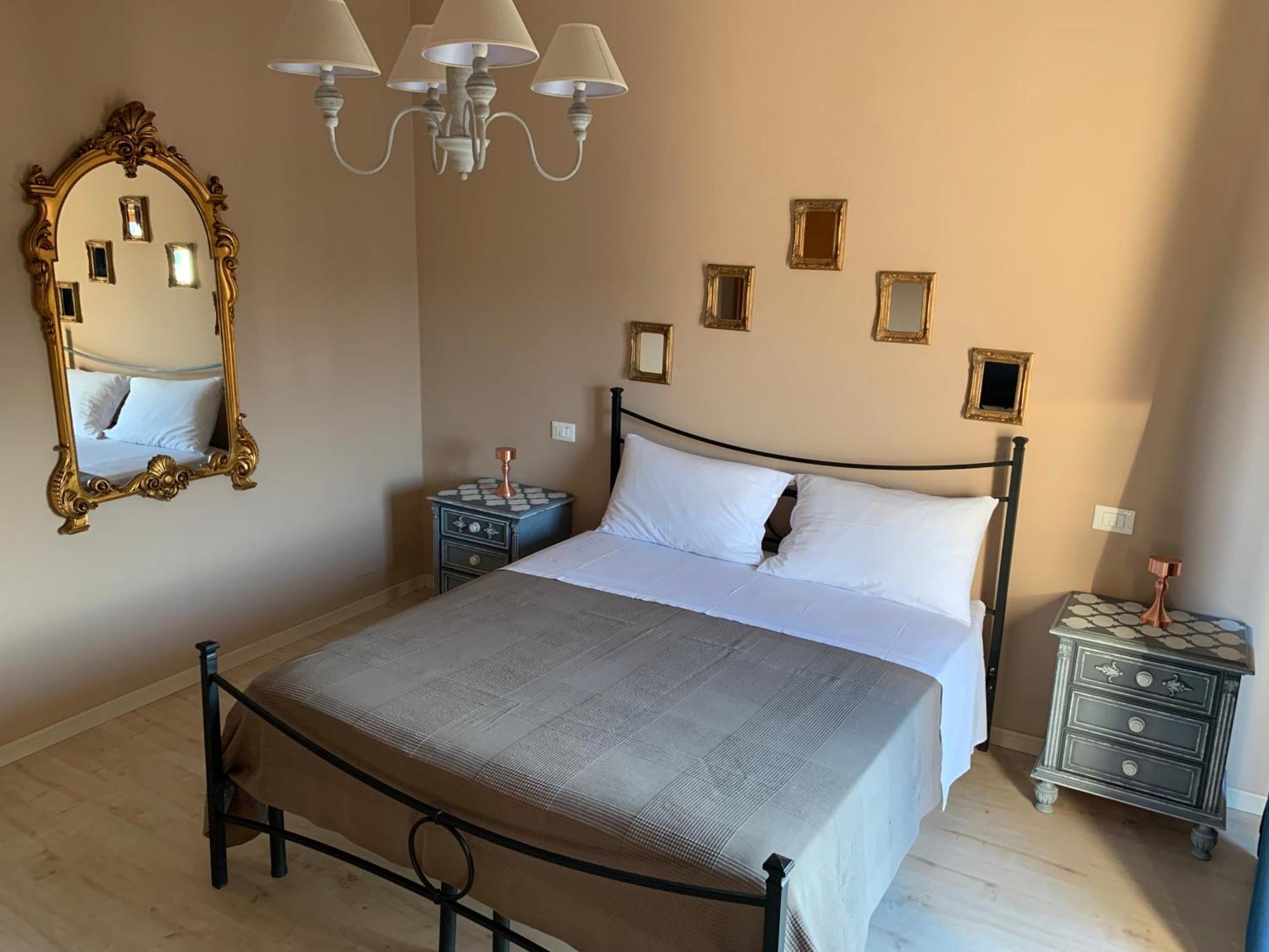 Penthouse Garibaldi Apartment Катания Екстериор снимка